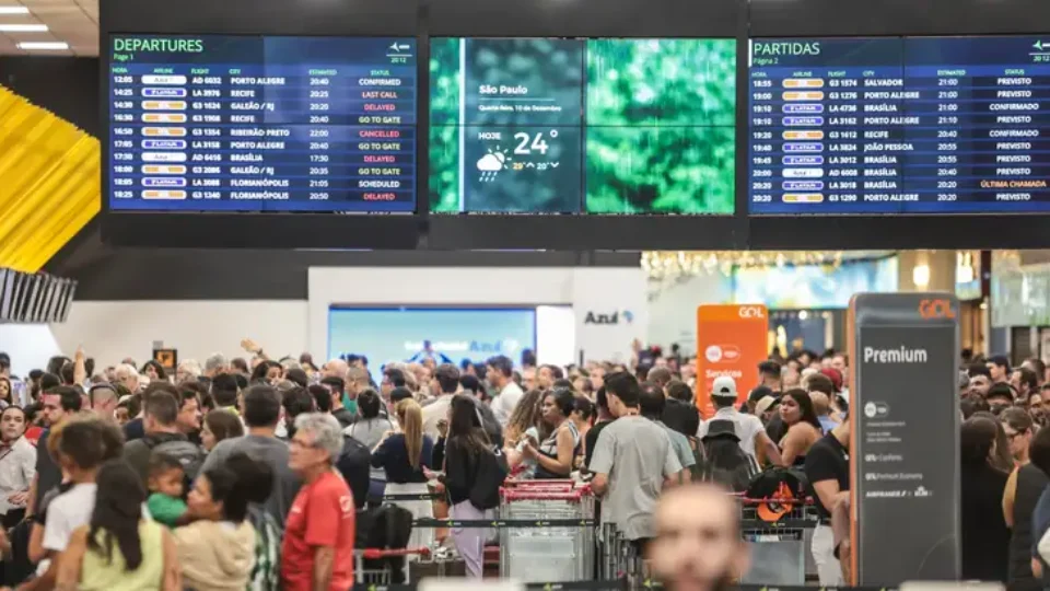 Congonhas soma 291 voos cancelados com passagem de ciclone por São Paulo