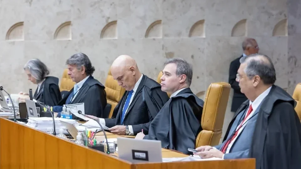 STF forma maioria para negar novamente prisão domiciliar de Bolsonaro