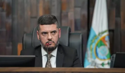 Rodrigo Bacellar tira licença de dez dias do mandato por ‘assunto particular’