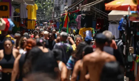 Natal aquece o comércio e deve gerar R$ 72,7 bilhões em vendas