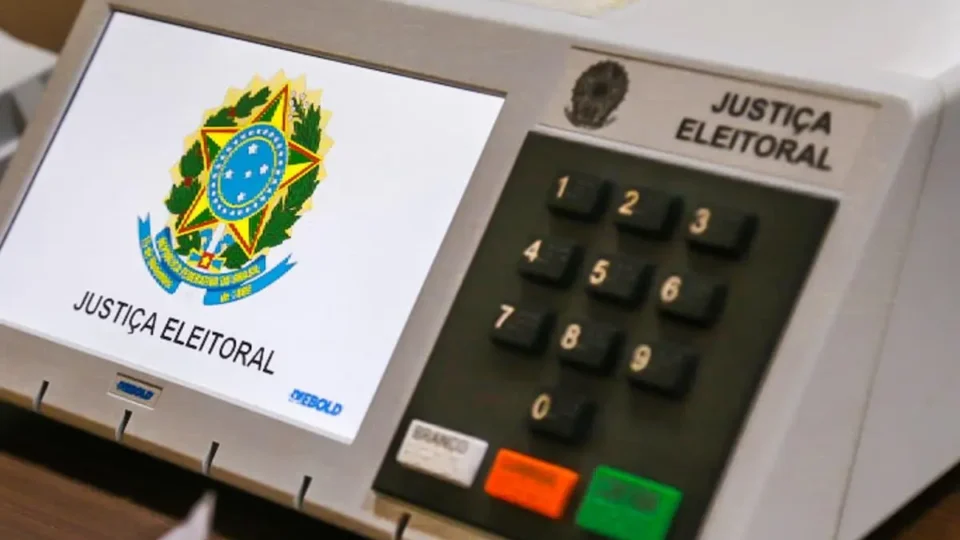Disputas internas pressionam partidos em até nove estados antes do registro das chapas