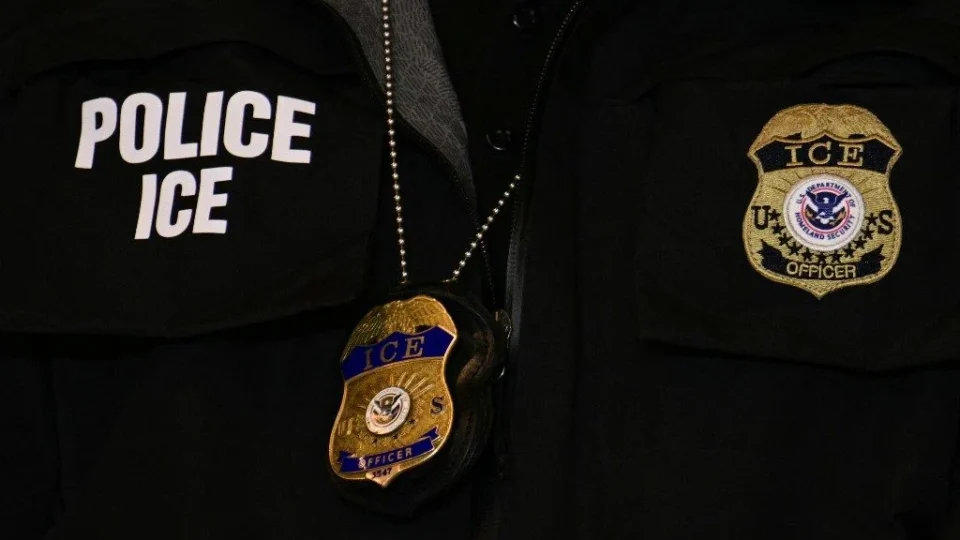 Prefeito anuncia saída gradual do ICE de Minneapolis após falar com Trump