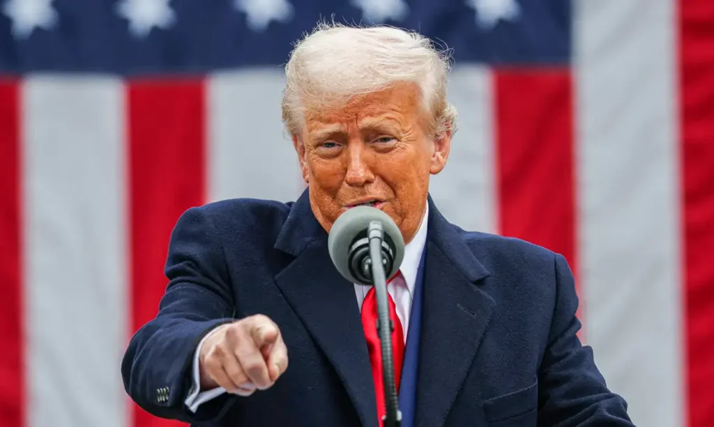 Trump diz que quer comprar Groenlândia e descarta uso da força