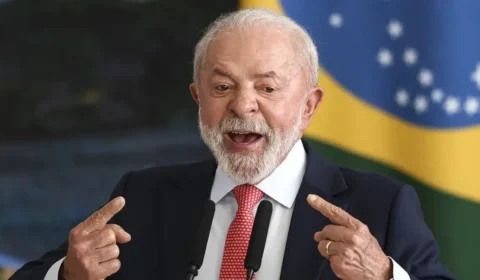 Lula intervém para destravar palanques e evitar perda de votos em estados estratégicos