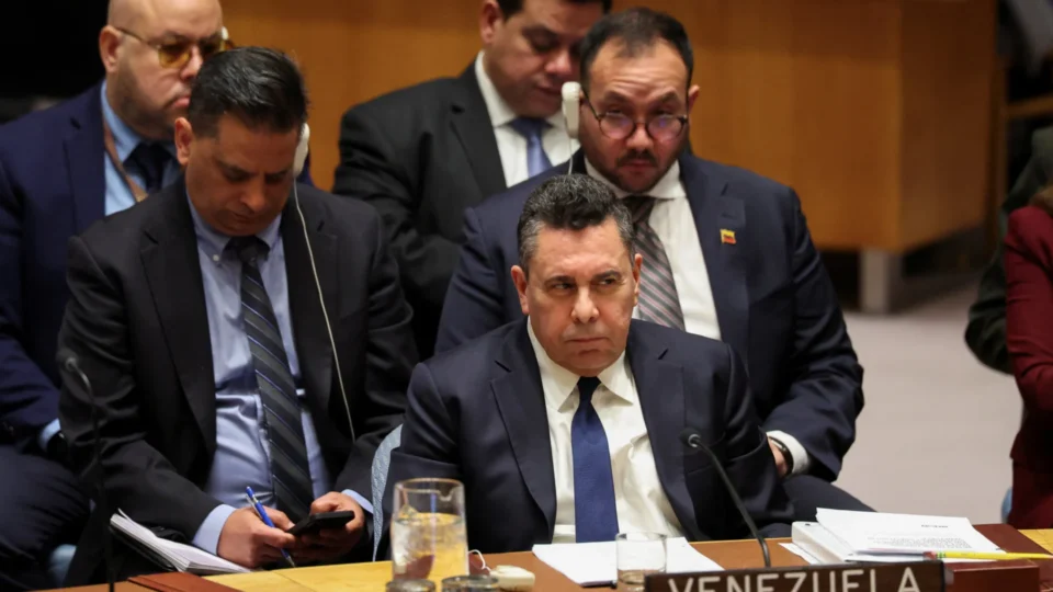 Na ONU, Venezuela diz que controla território e que Delcy é presidente