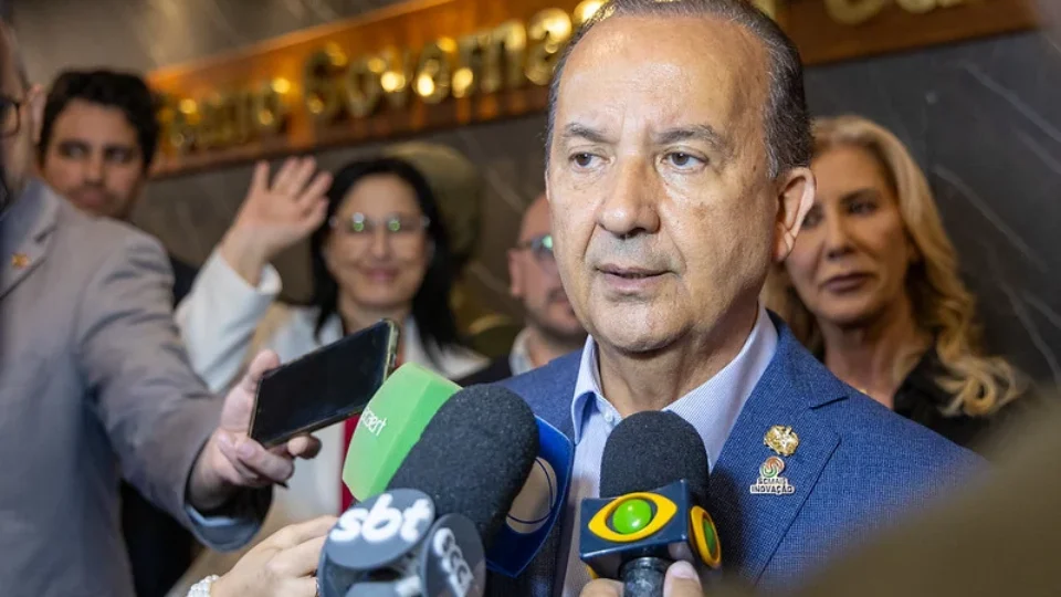 Com 136% de aumento em publicidade, Jorginho Mello prepara máquina de mídia para 2026
