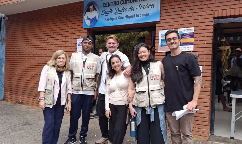 Paroquianos pretendem enviar abaixo-assinado com mais de mil assinaturas em apoio ao padre Júlio ao Vaticano. Foto: Ludmila Pizarro / Agência Pública