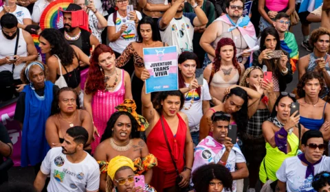 Mercado de trabalho segue fechado para pessoas trans; projetos sociais mudam cenário