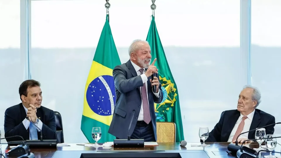 ‘Estado brasileiro vai vencer o crime organizado’, diz Lula ao citar caso Master