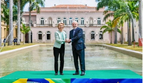 ‘Foram 25 anos de sofrimento’, diz Lula ao celebrar acordo Mercosul-UE
