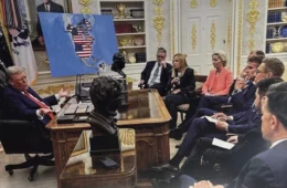 Trump ameaça França, diz que ‘não há volta’ sobre Groenlândia e posta foto anexando Canadá e Venezuela