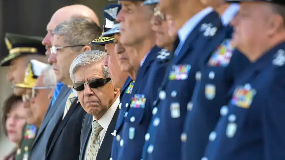 Reportagens do ICL Notícias motivam projeto de lei para militares condenados por golpe