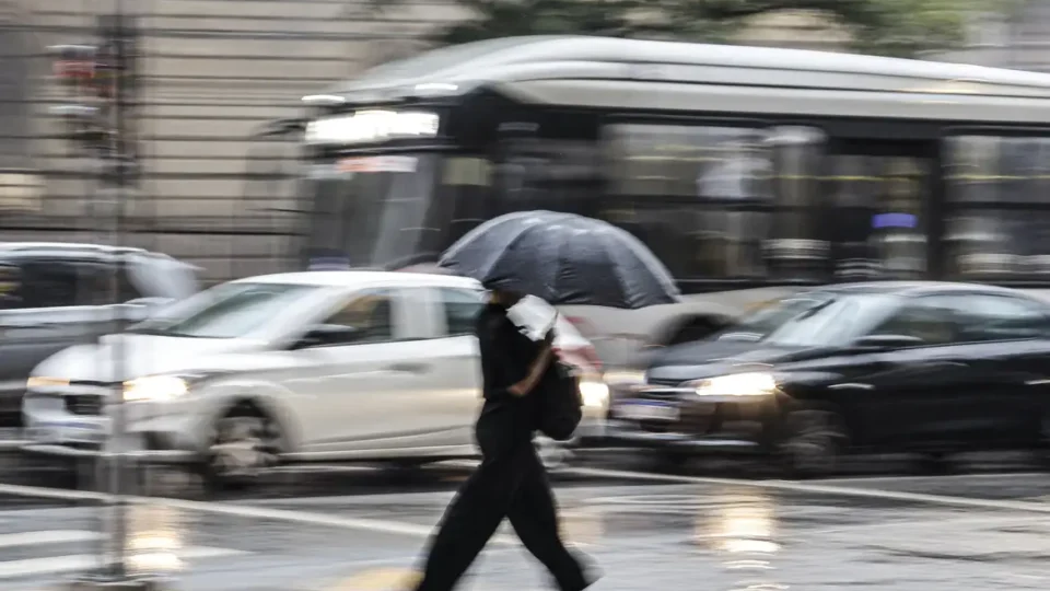 Previsão do tempo: Sol e chuvas intensas atingem todas as regiões do país