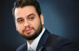 Justiça decide manter prisão de Filipe Martins após audiência de custódia
