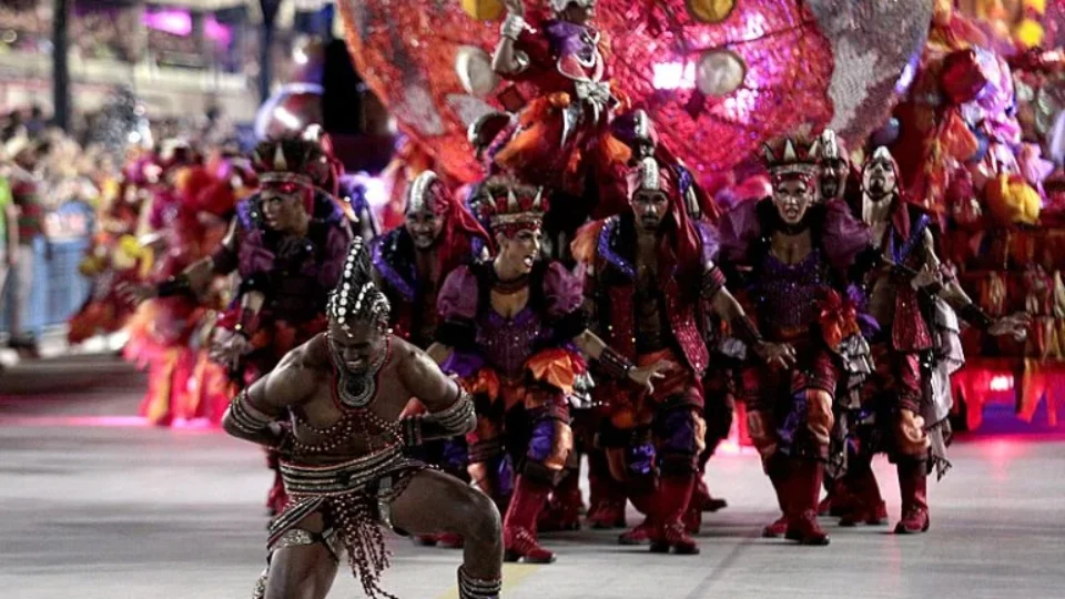Liberdade e diversidade religiosa no Carnaval