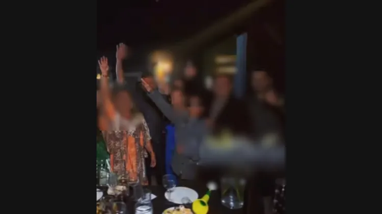 Garoto que usou traje nazista em formatura no RN disse que comprou vestimenta em feira no CE