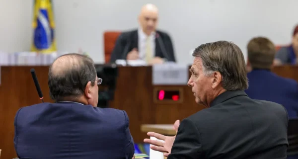Trump considera novas sanções contra Moraes, diz FT