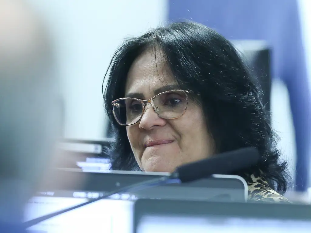 Exclusivo: ONU denuncia projeto bolsonarista contra meninas