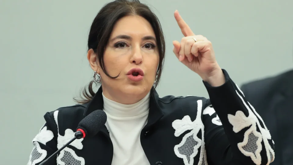 Simone Tebet deixa MDB e se filia ao PSB para disputar o Senado em SP