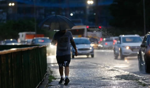 Nova frente fria provoca chuvas no Centro-Sul do país; veja a previsão