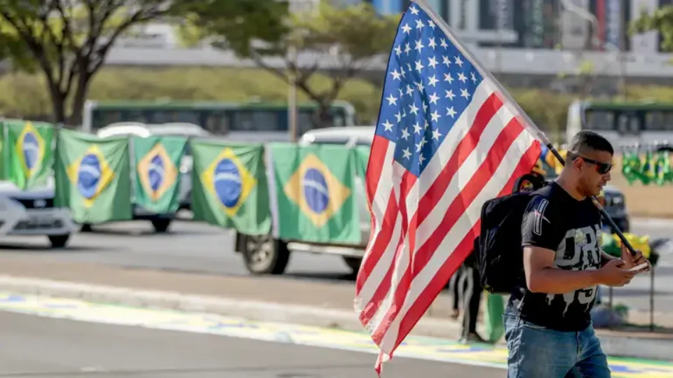 O 8 de Janeiro e as pessoas mais feias do mundo