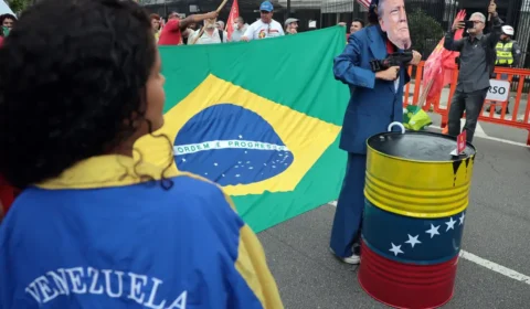Militares usam ataque à Venezuela para defender aumento de orçamento