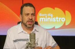 Comissão da escala 6×1 na Câmara vota convites a Boulos e centrais sindicais