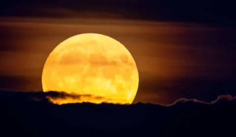 Primeira Superlua de 2026 pode ser vista neste sábado (03)