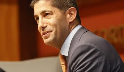 Em novo ataque ao Fed, Trump escolhe Kevin Warsh para substituir Jerome Powell