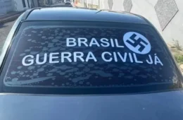 Homem que andou com adesivo de suástica nazista em carro é denunciado em SC