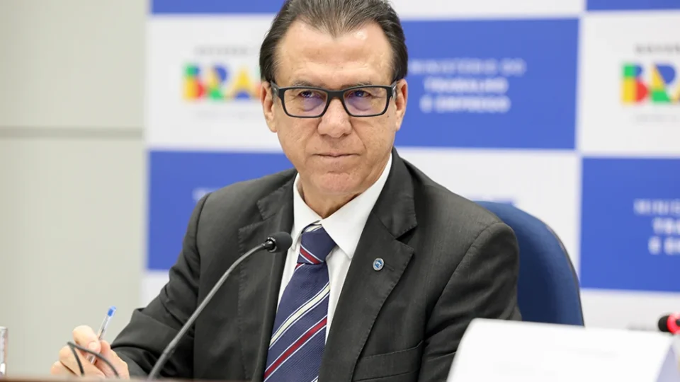 Escala 6×1: governo avalia enviar projeto com urgência se proposta não avançar no Congresso