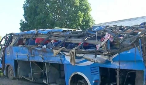 Acidente com ônibus de trabalhadores rurais deixa 6 mortos em rodovia de SP