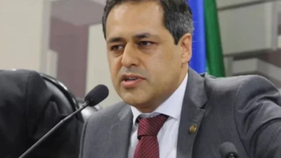 Fiscalizar autoridades e parentes virou atividade de risco, diz auditor intimado por Moraes