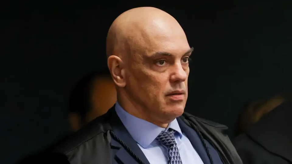 Moraes defende participação em empresas e fala em ‘demonização de palestras’