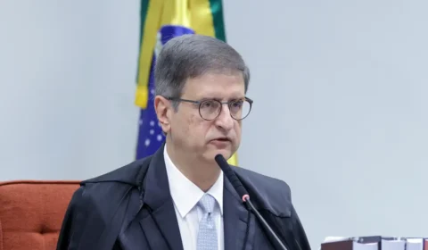 PGR apresenta parecer contrário à prisão domiciliar para Jair Bolsonaro