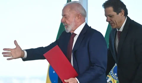 PT acelera definição em SP, pressiona por Haddad e articula federação com PSOL e Rede