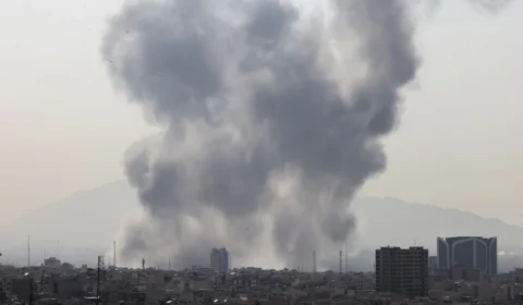 Israel lança novos bombardeios sobre a capital do Irã