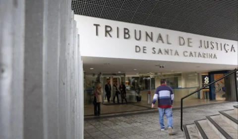 Justiça de SC cita Terceiro Reich ao condenar homem por incitar boicote contra nordestinos no WhatsApp