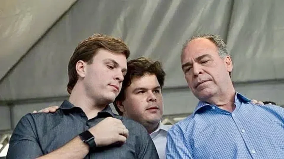 Dino estoura o clã dos Coelho e o modus operandi oligárquico via Orçamento da União