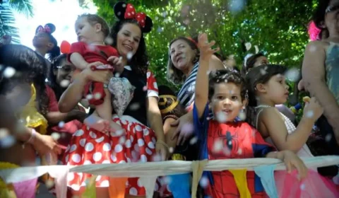 Projeto que restringe acesso de crianças a blocos de Carnaval avança na Câmara de BH