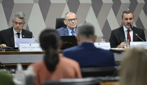 CPI convida Moraes e Toffoli para falarem do Master