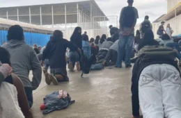 Estudantes de escola cívico-militar são obrigados a ajoelhar por uso ‘inadequado’ de casacos