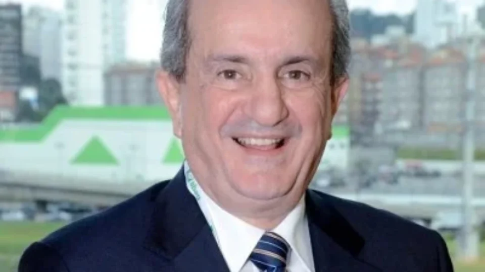 Promotoria de SP denuncia ex-secretário por supostos reajustes ilegais em programa rural