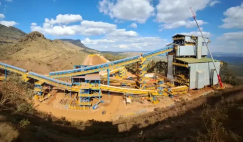 Setor de mineração em MG bloqueia avanços na política ambiental, diz prefeita de Juiz de Fora