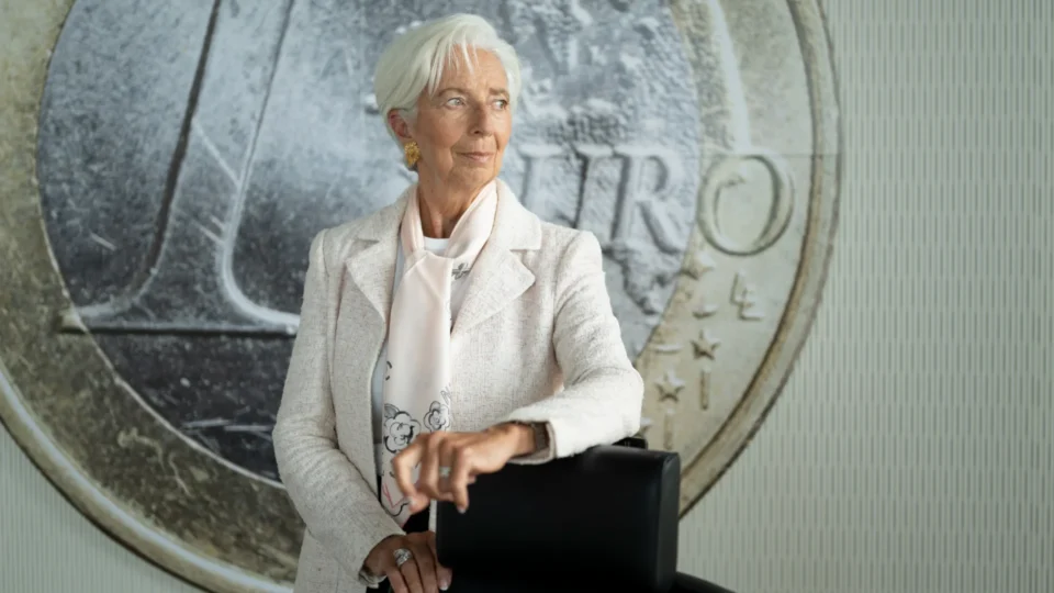 Saída antecipada de Christine Lagarde do BCE ganha força e movimenta xadrez político