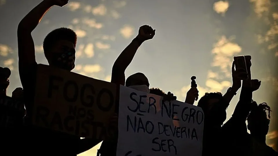 O conceito por trás da teoria crítica dos direitos humanos