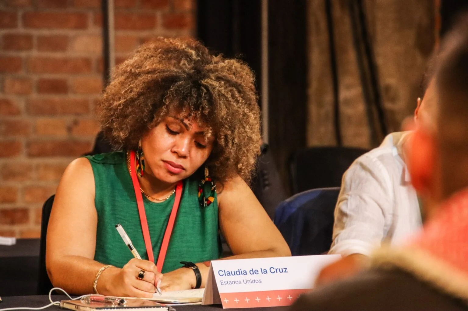 Deixem Cuba Viver: artistas, intelectuais e ativistas denunciam asfixia energética dos EUA como ‘terrorismo’