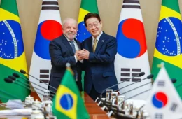 Após visita à Índia, Lula é recebido em cerimônia na Coreia do Sul