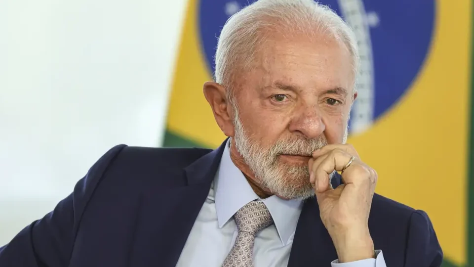 Veto de Lula a supersalários pode impulsionar lei para regulamentar penduricalhos