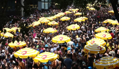 Prefeitura de São Paulo contraria própria regra ao liberar bloco que teve tumulto